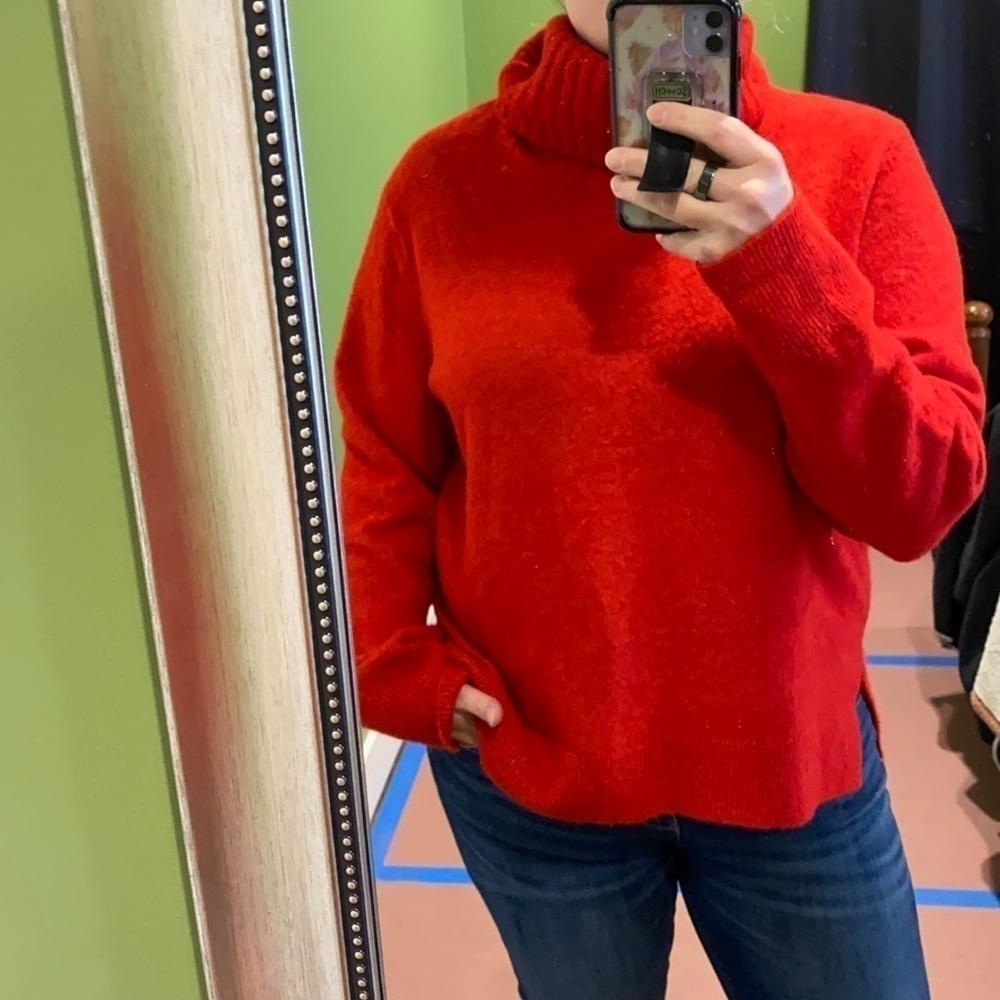 Banana Republic Extra Fine Merino Oversized Sweater Red EUC